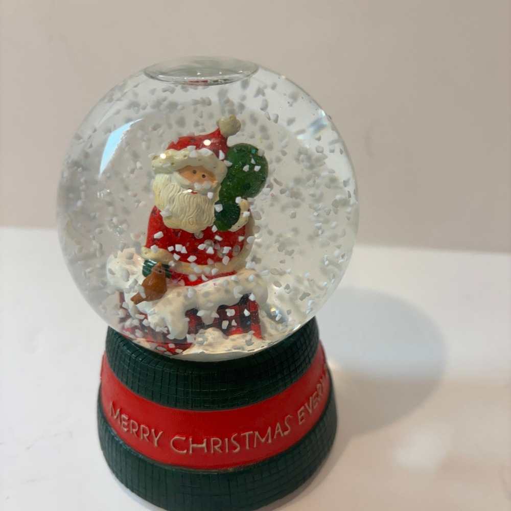 Vintage Santa Claus Musical Snow Globe We Wish You A Merry Christmas 5.5in